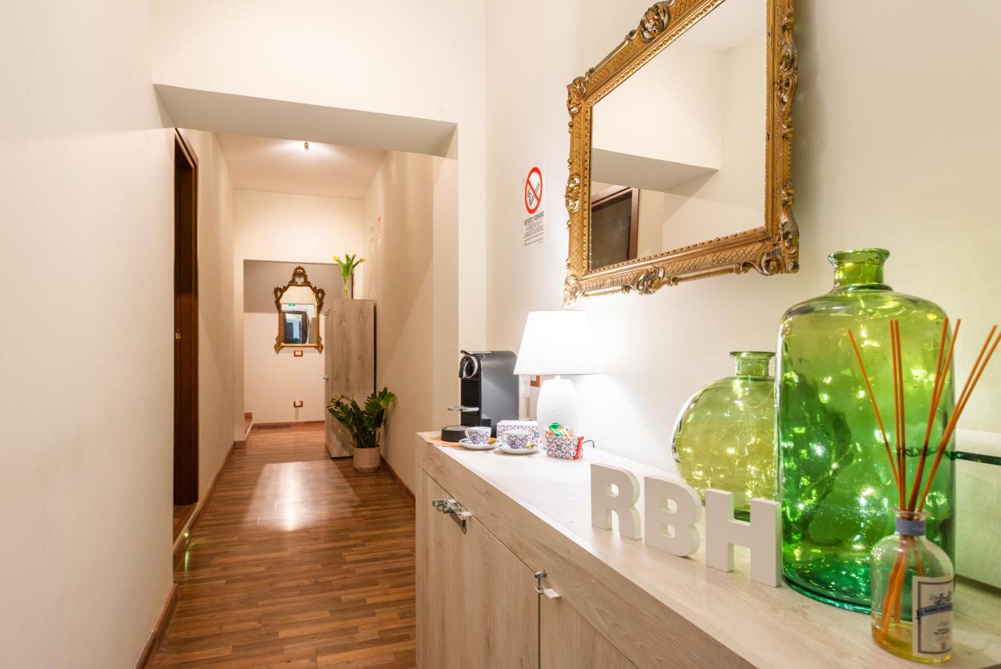 Rome'S Best Holidays Guest House ภายนอก รูปภาพ